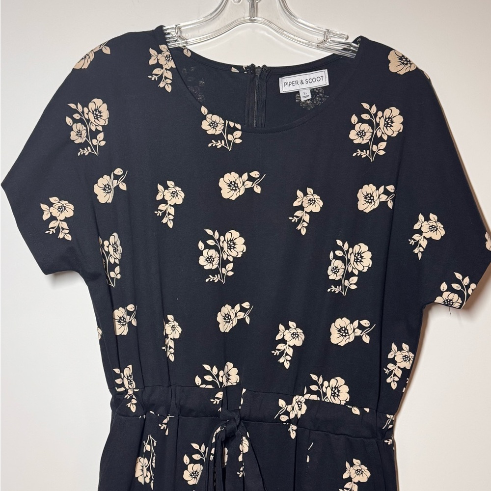 Piper & Scoot Womens Black & Cream Floral Wide Leg Tie Waist Jumpsuit Size Large - Picture 2 of 8